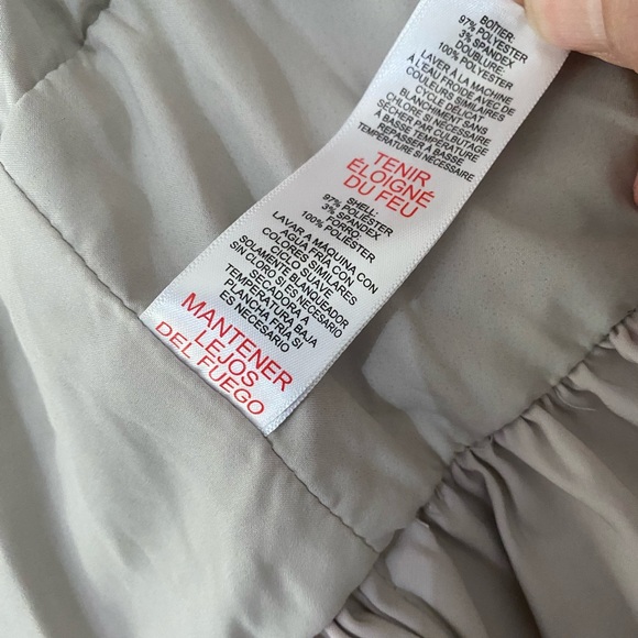 JASON WU Gray Silk Satin Peplum Top M - Picture 8 of 12